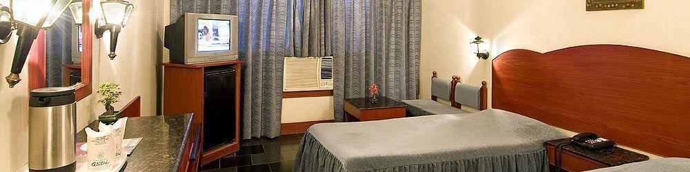 Hotel Atithi Agra  Bagian luar foto